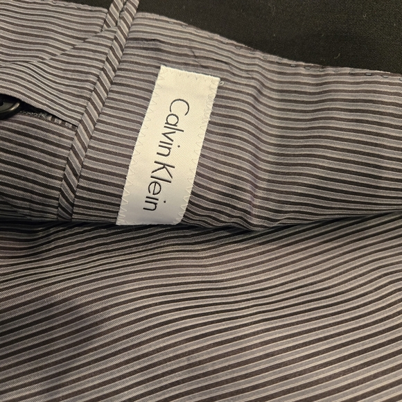 Calvin Klein - Picture 7 of 7